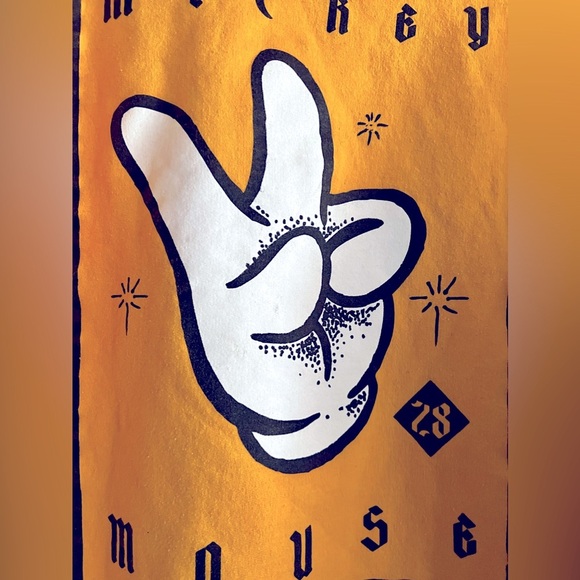 Disney x Neff Sweatshirt Unisex Size Large yellow Mickey Mouse Hoodie Hooded - Picture 4 of 4